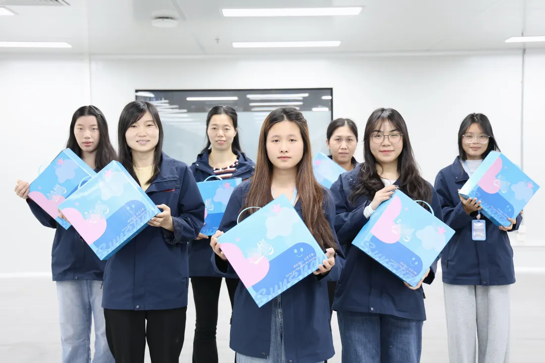 女神节：黄石“乒”出欢乐，昭通“河妆你甜美！